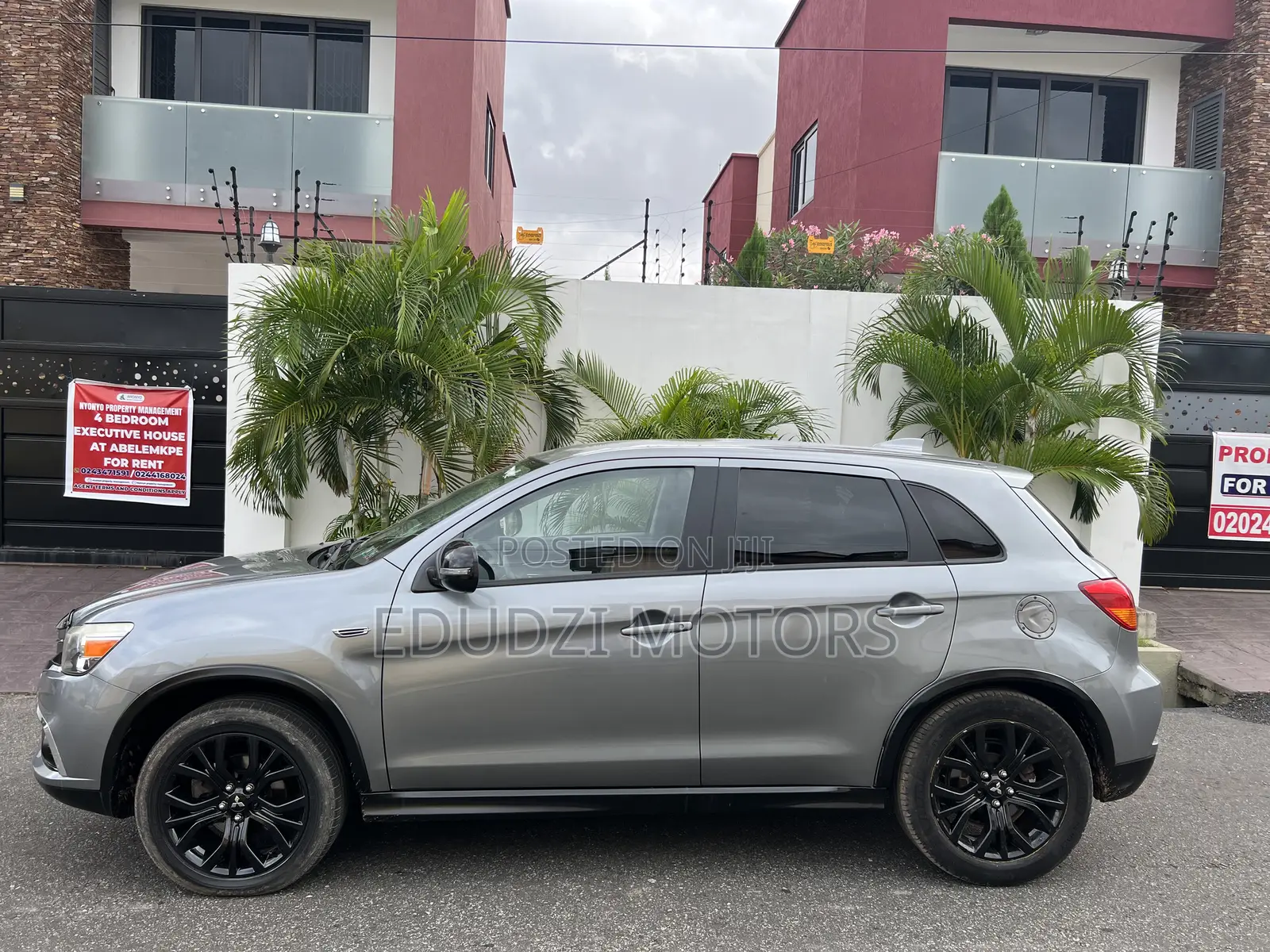 Mitsubishi Outlander SE AWC 2018 Gray