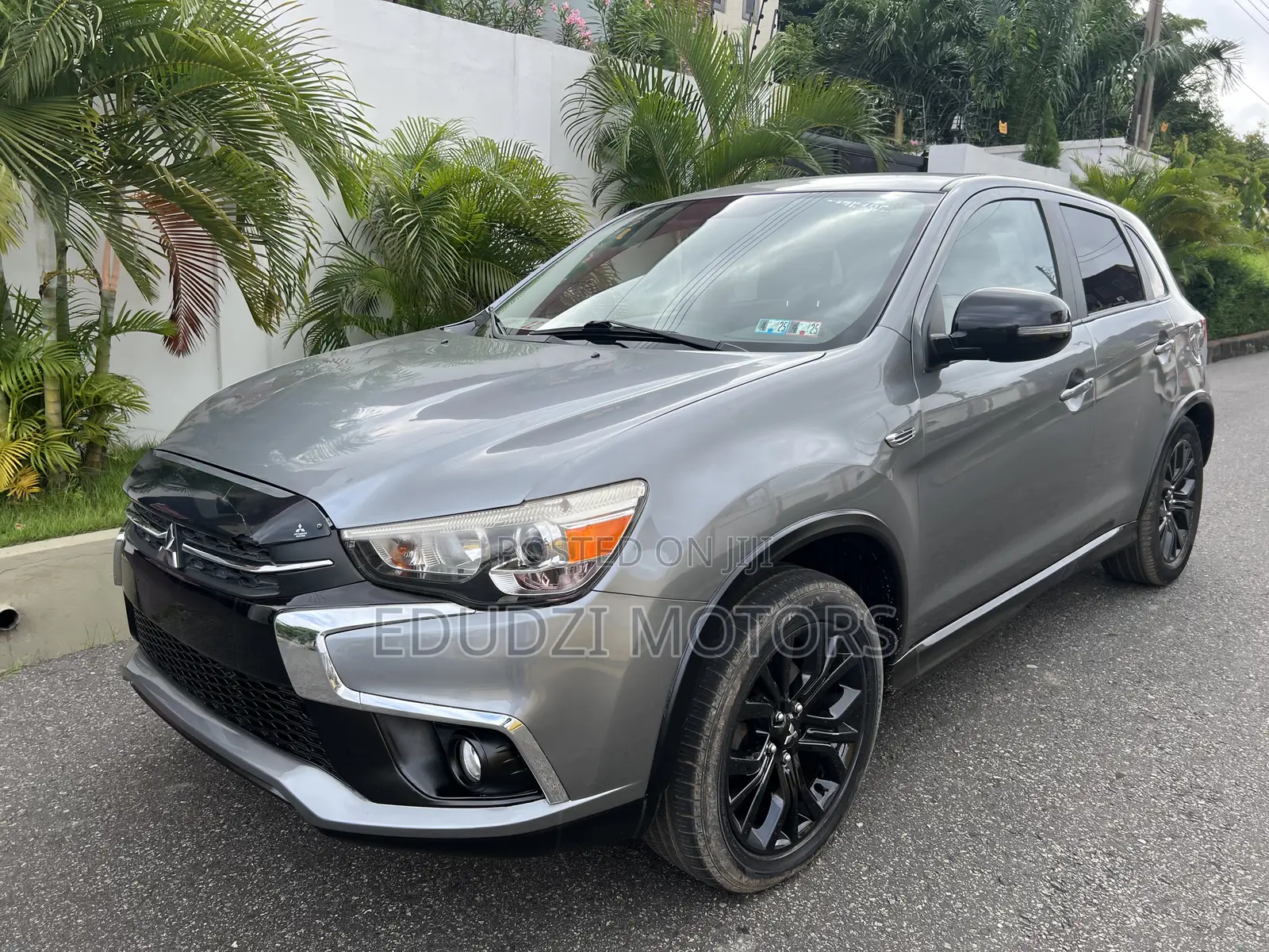 Mitsubishi Outlander SE AWC 2018 Gray