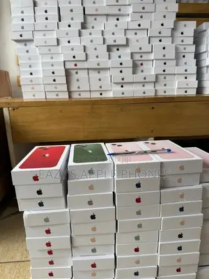 New Apple iPhone 13 128 GB Gold
