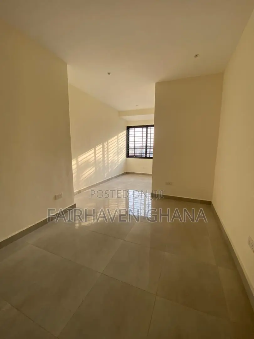 4bdrm House in Fairhaven Properties, Cantonments for rent