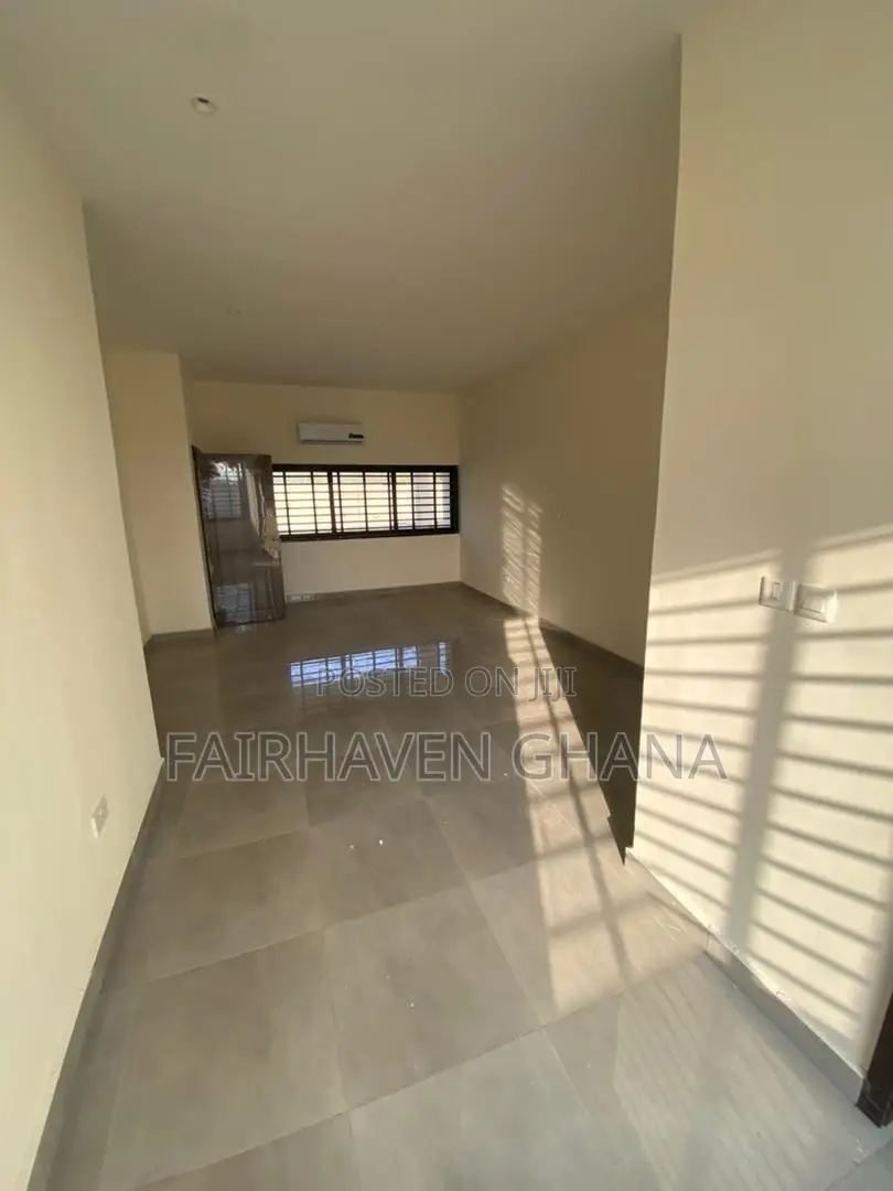 4bdrm House in Fairhaven Properties, Cantonments for rent