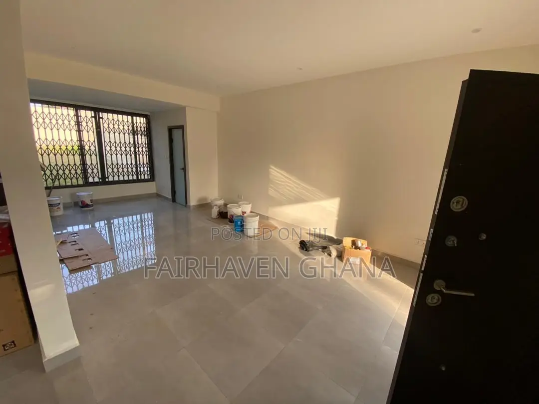 4bdrm House in Fairhaven Properties, Cantonments for rent