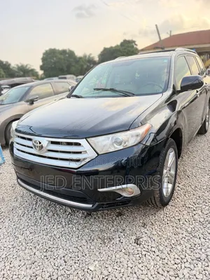 Toyota Highlander 2011 Black