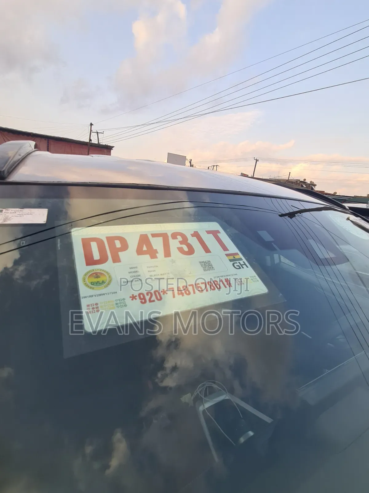 Toyota RAV4 XLE 2021 Silver