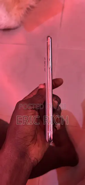 Apple iPhone 11 Pro Max 64 GB White