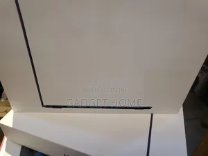 New Laptop Apple MacBook Air 16GB Apple M5 SSD 512GB