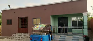 Furnished 3bdrm Villa in Alhaji Karim  Villa, New-Juaben Municipal