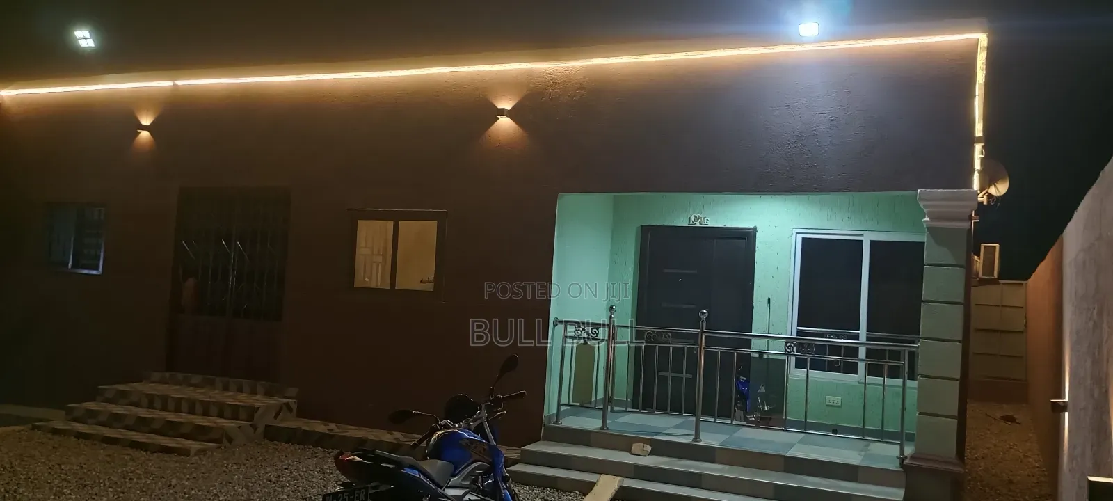 Furnished 3bdrm Villa in Alhaji Karim  Villa, New-Juaben Municipal