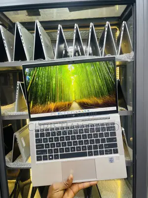 Laptop HP EliteBook 830 G7 8GB Intel Core i5 SSD 256GB