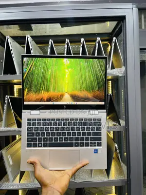 Laptop HP EliteBook 830 G8 32GB Intel Core i7 SSD 512GB