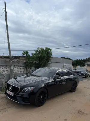 Mercedes-Benz E300 2019 Black