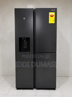 Smart Samsung Side-by-Side Refrigerator With a Water Dispenser