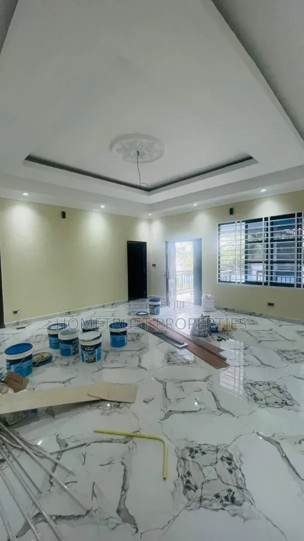 5bdrm House in Amasaman Abease for rent