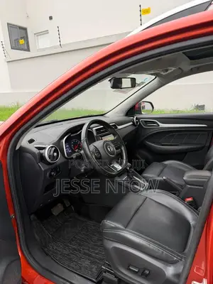 MG ZS 2018 Red