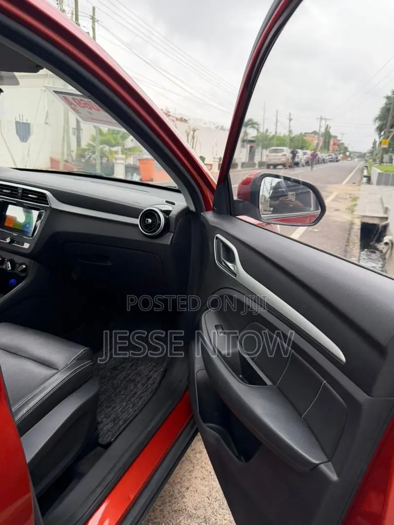 MG ZS 2018 Red