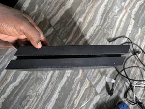 Sony Playstation 4 Standard