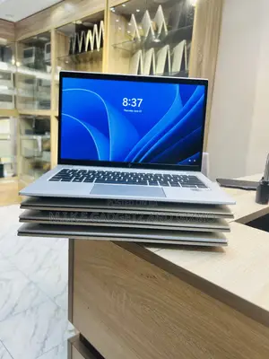 Laptop HP EliteBook 830 G7 8GB Intel Core i5 SSD 256GB