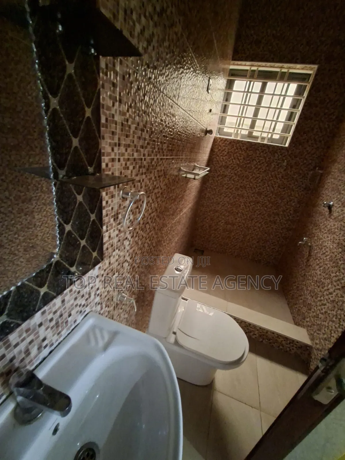 2bdrm Apartment in Kwabenya, Ga East Municipal for rent