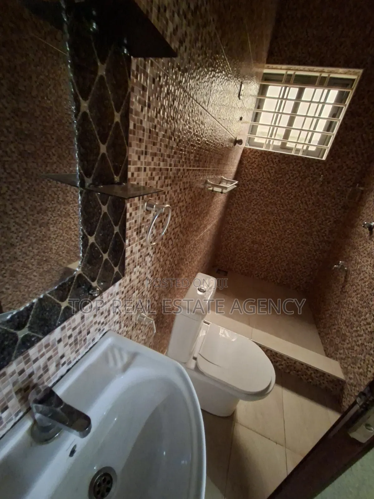 2bdrm Apartment in Kwabenya, Ga East Municipal for rent