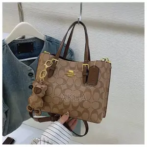 Classic Ladies Bag