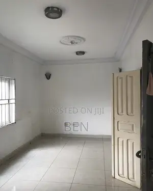 3bdrm Apartment in Lapaz Nii Boi Town for rent