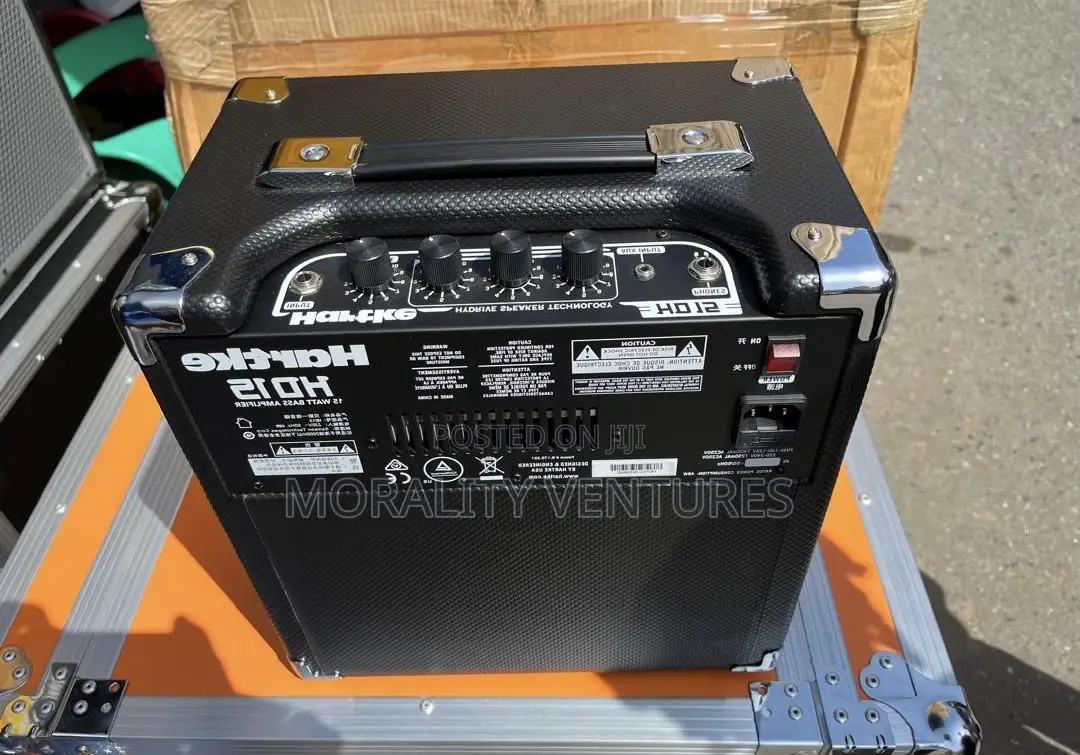 Hartke Hd15 Bass Combo Amplifier.