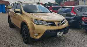 Toyota RAV4 2014 Gold
