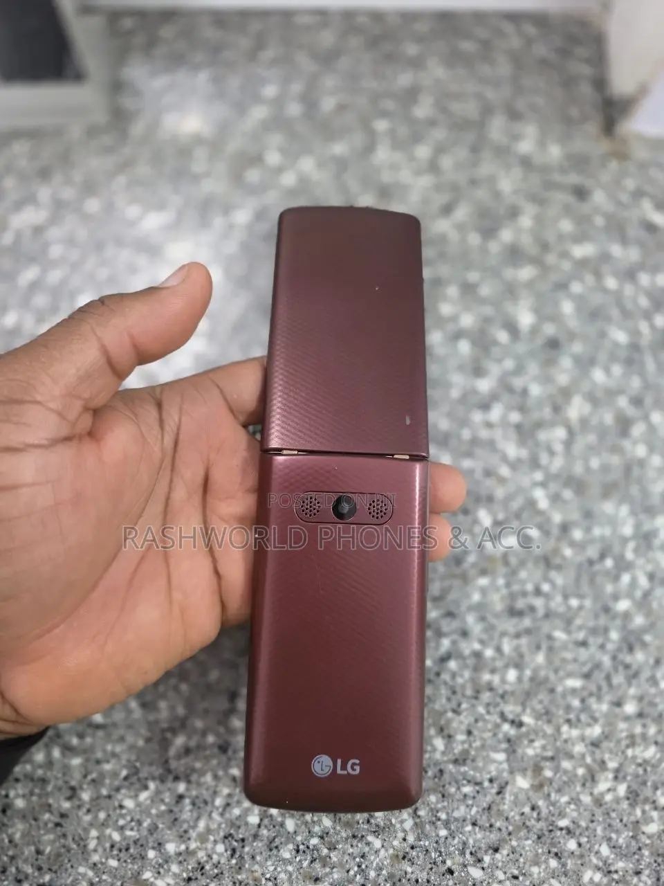 New LG Wine Smart 4 GB Red