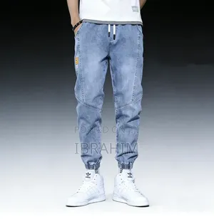 Comfortable Perforated & Elastic Jeans-styled Jogger Pants