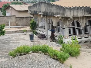 7bdrm House in Ansah Estate Limited, Kumasi Metropolitan for sale