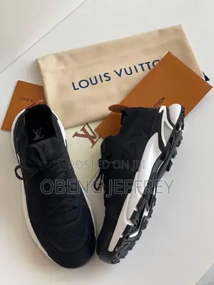 Original Louis Vuitton Runner Tatic Black Technical Knit