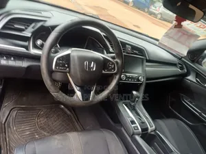 Honda Civic 2018 Gray