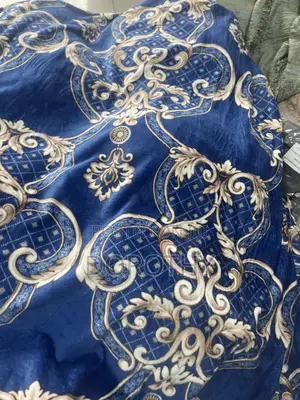 Elegant Tick and Heavy Blanket ,Fits King Sized Bed