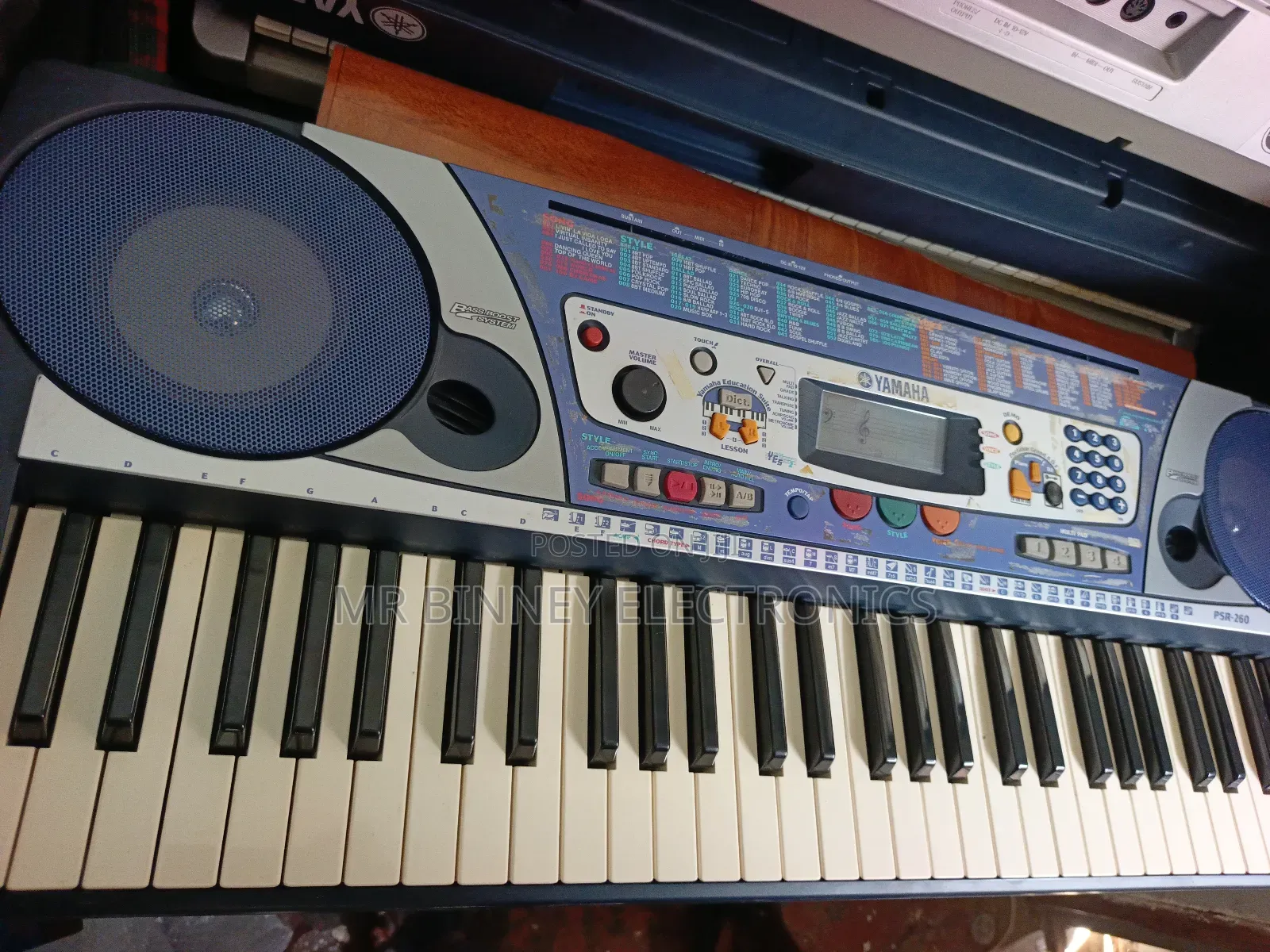 Yamaha Psr260