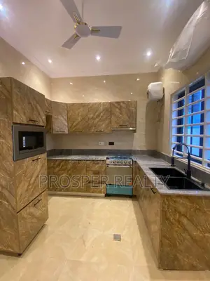 3bdrm House in Spintex for sale