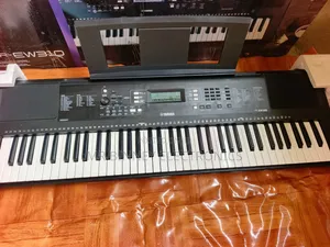 Ew310(E373) 76 Keys