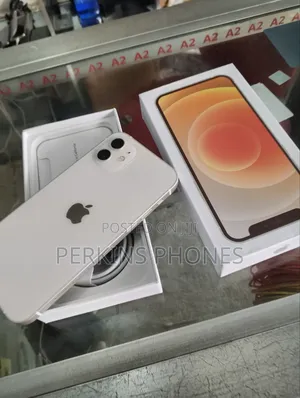 New Apple iPhone 12 128 GB Silver