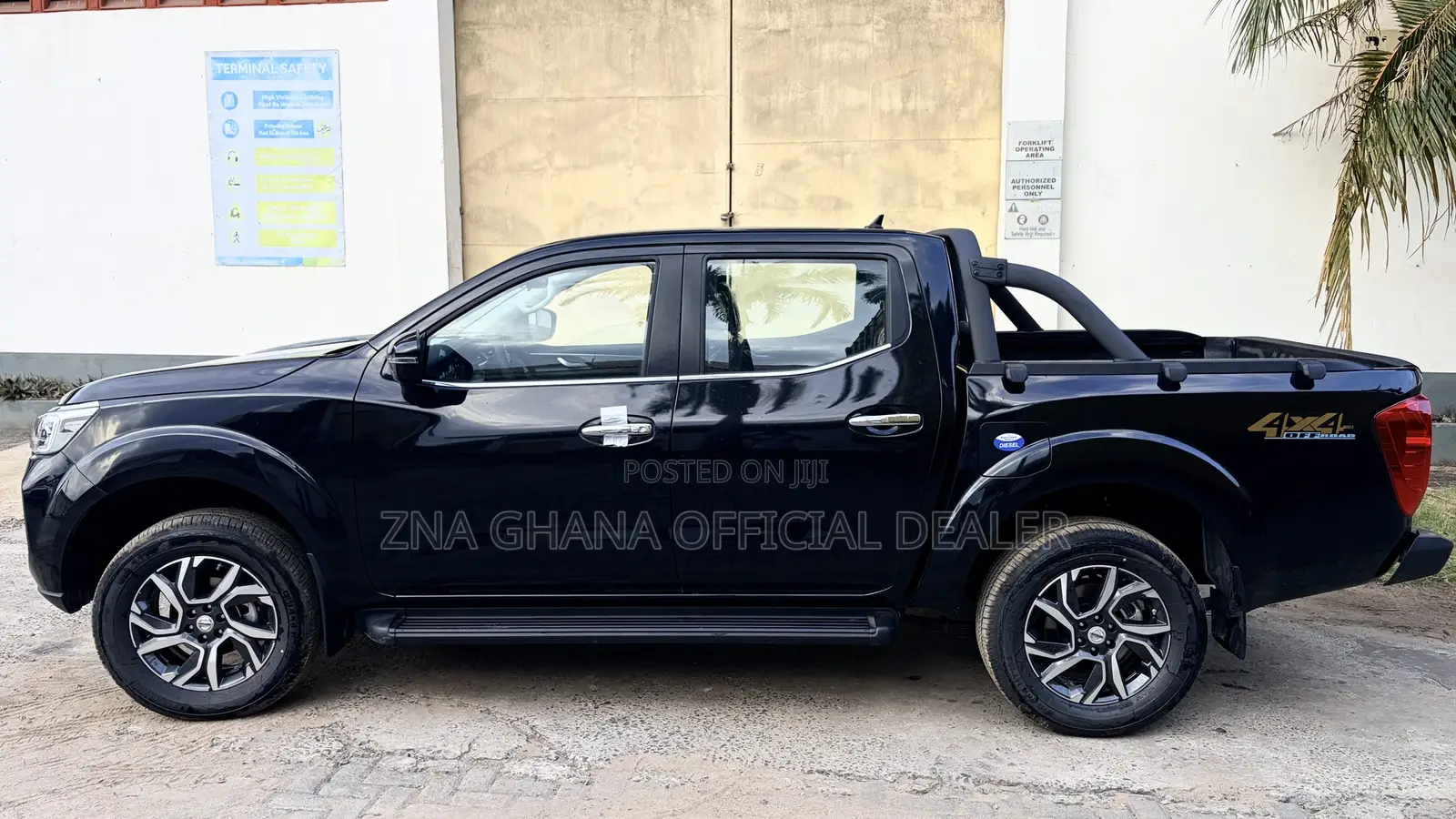 New Dongfeng Rich 7 2.3 Diesel AWD 2025 Black