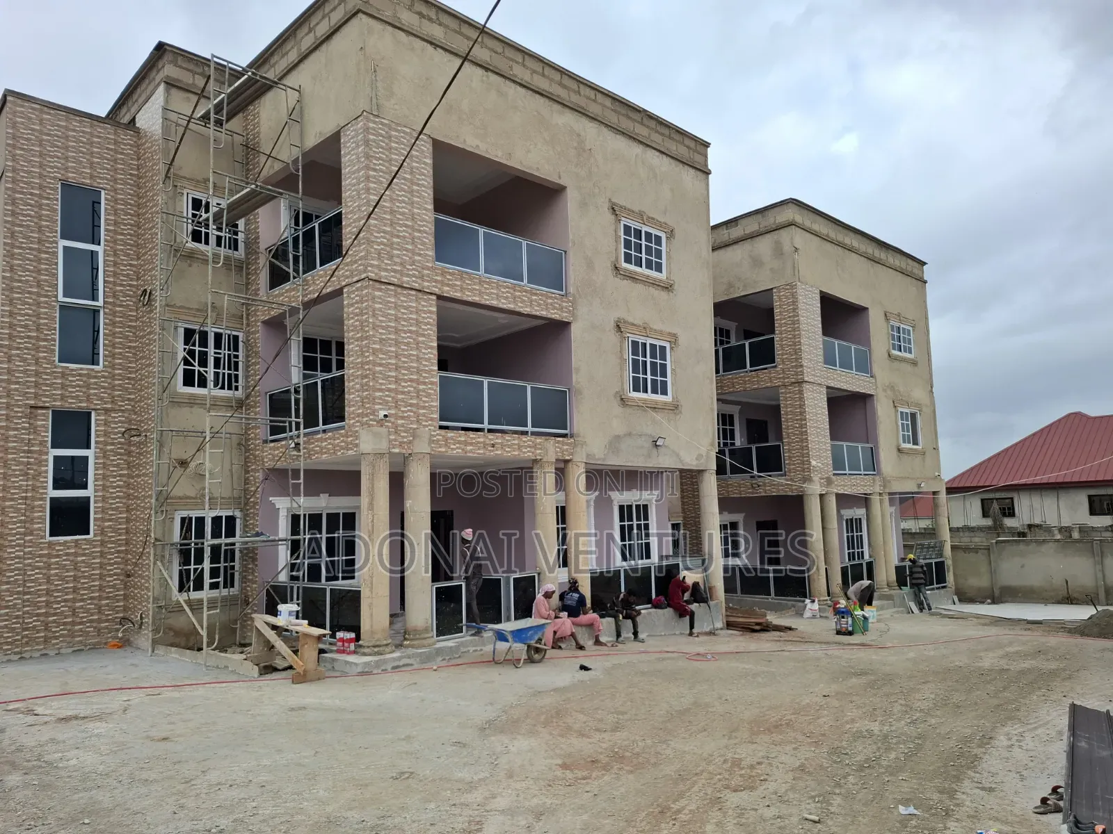 3bdrm Apartment in Santasi Anyinam, Kumasi Metropolitan for rent