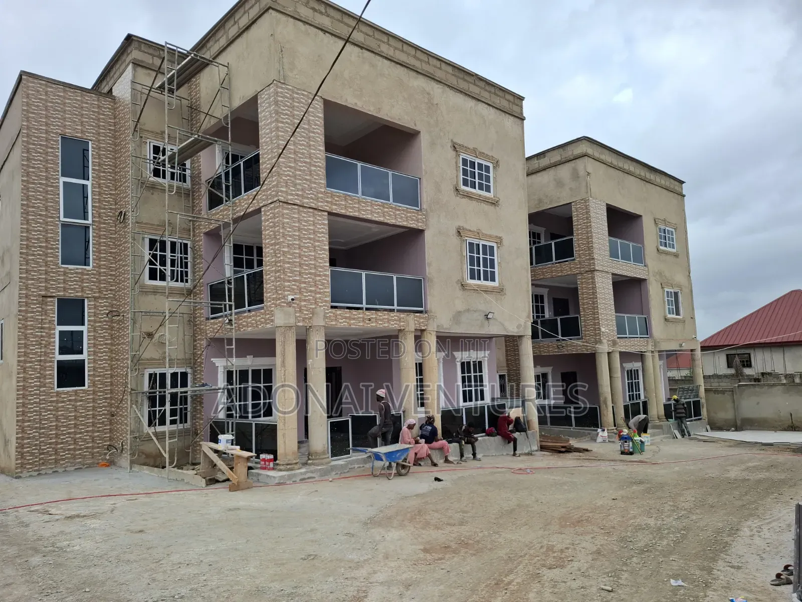 3bdrm Apartment in Santasi Anyinam, Kumasi Metropolitan for rent