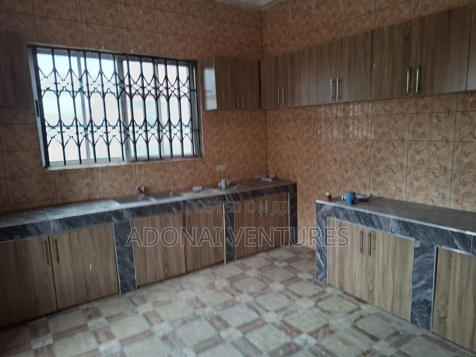 3bdrm Apartment in Santasi Anyinam, Kumasi Metropolitan for rent