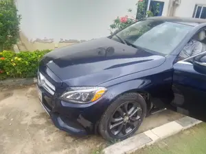 Mercedes-Benz C300 2021 Black