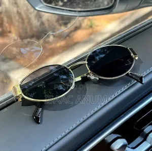 Retro Oval Fashion Glasses Unisex Small Metal Frame