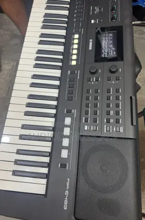 Yamaha New Edition PSR “E” 483 Keyboard