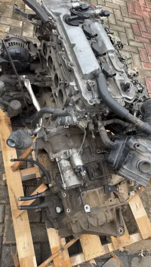 Toyota Camry Spider, Highlander, Rav 4 Complete Engine N Gearbox (2ar)