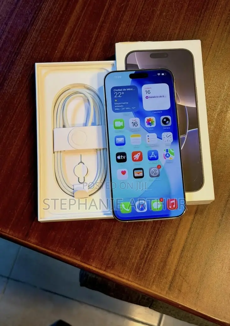 Apple iPhone 16 Pro Max 256 GB Gold
