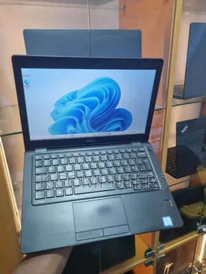 Laptop Dell Latitude 5290 8GB Intel Core i5 SSD 256GB