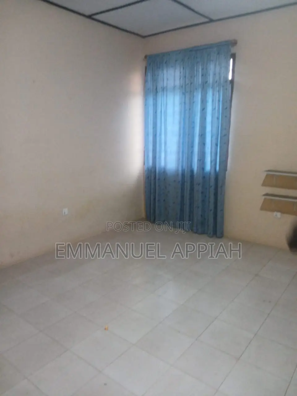 6bdrm House in Macathy Down, Accra Metropolitan for rent