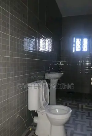 1bdrm Block of Flats in Chamber And Hall, Pentecost for rent