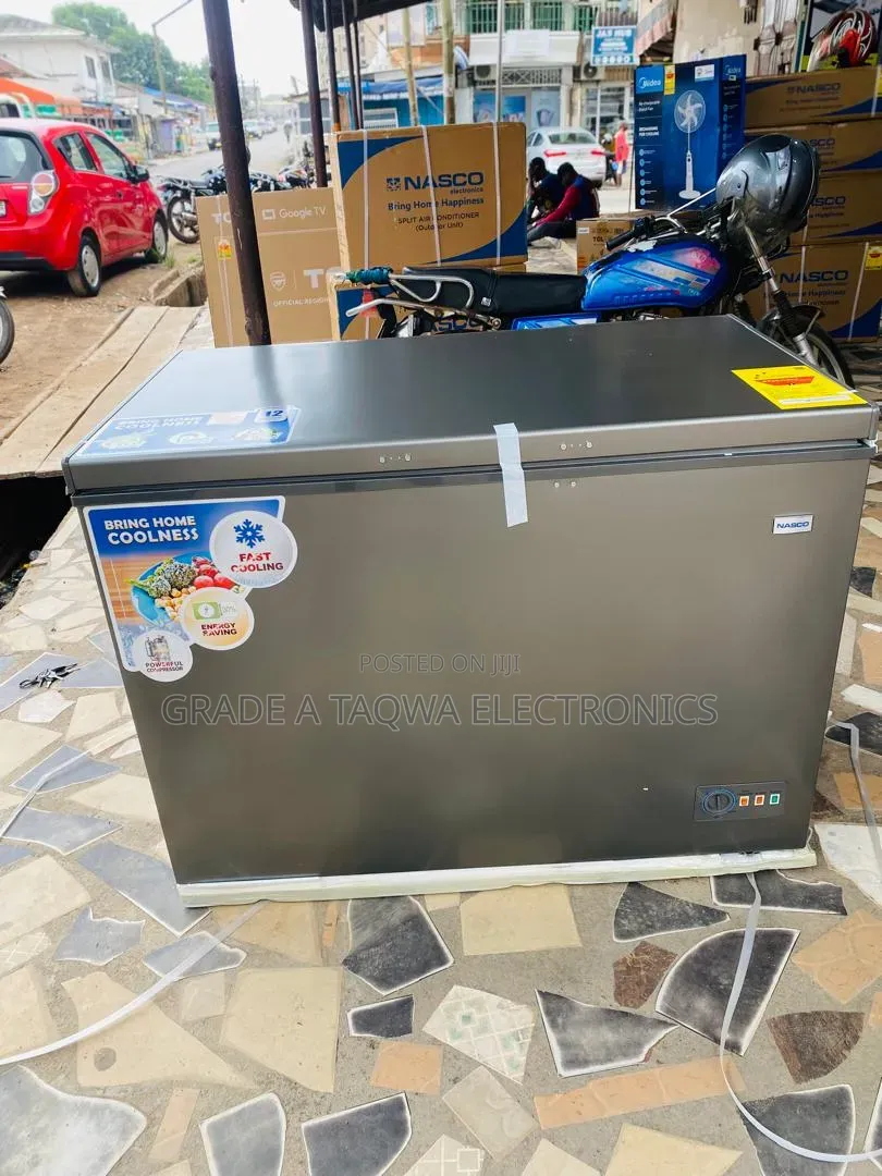 339-LTR Chest Nasco Freezer